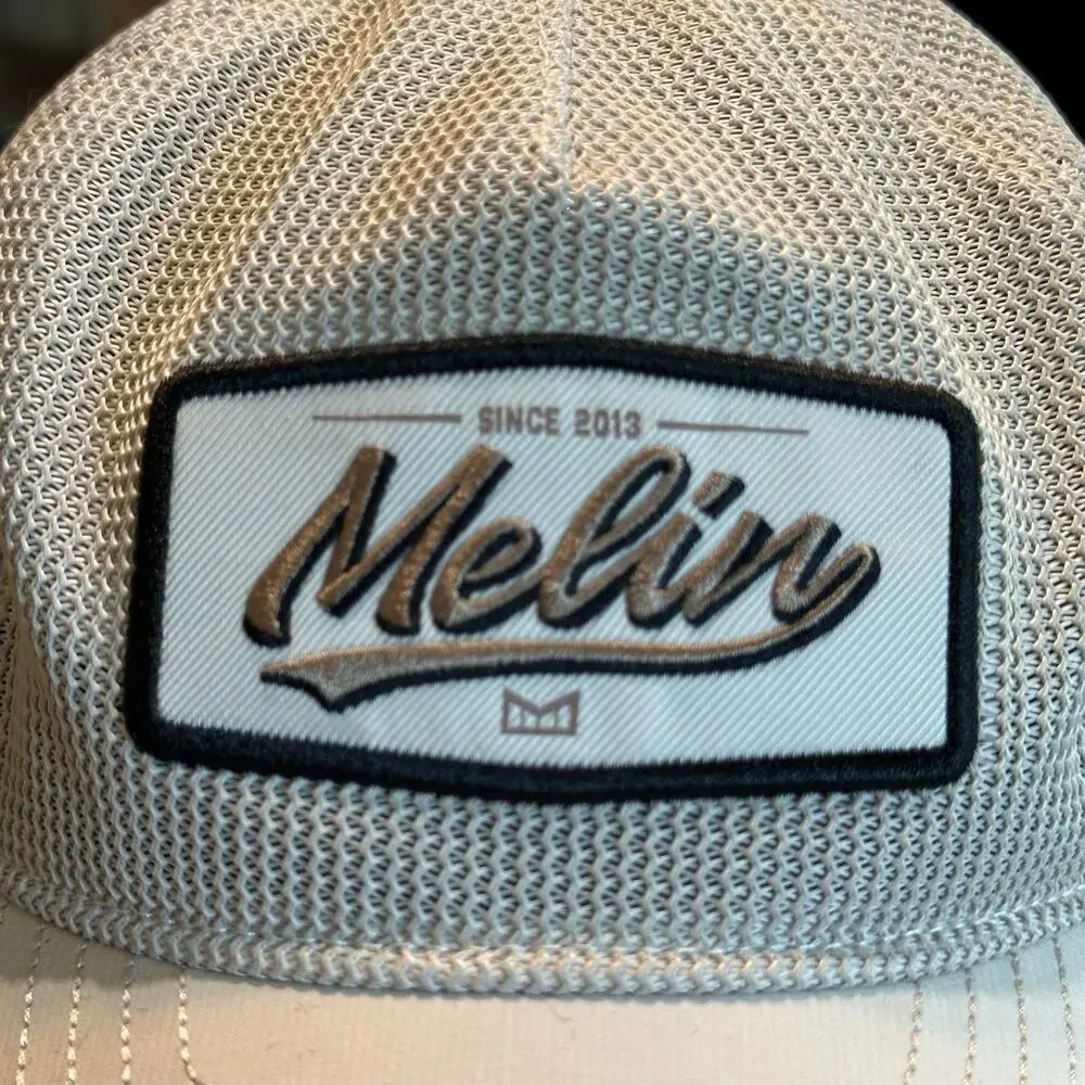 Melin Odysea Hydro Adventure Club SnapBack Hat Cream White Mesh Trucker Small